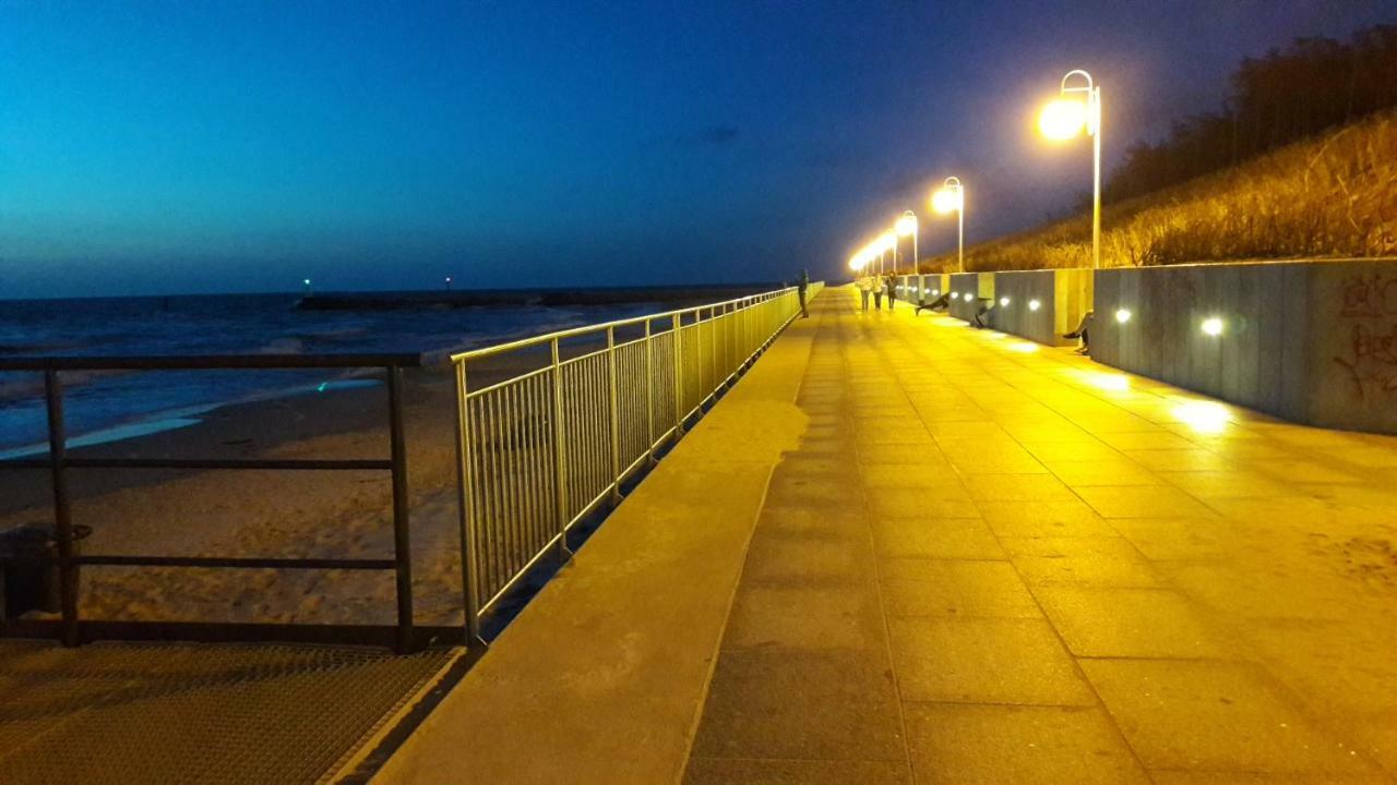 Apartamenty Przy Brzegu Rowy  Bagian luar foto